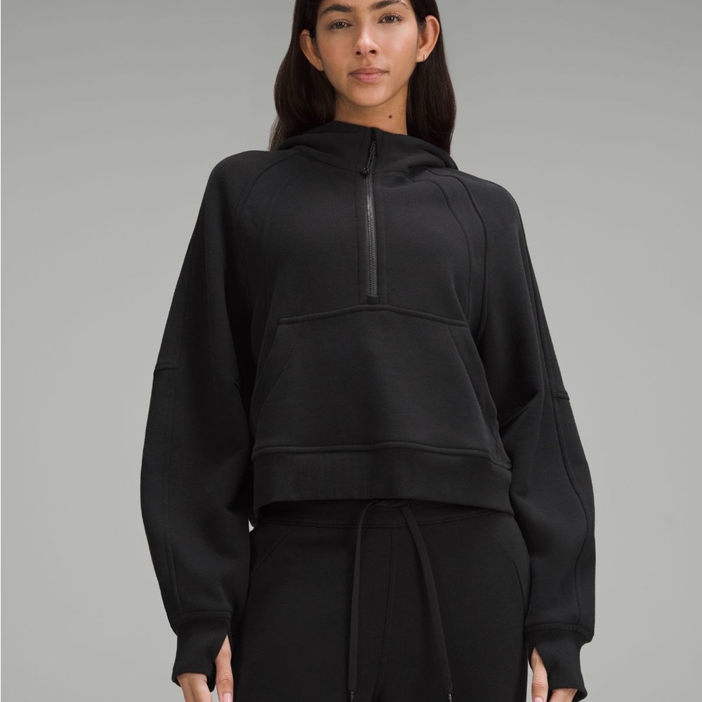 Black lululemon scuba half zip medium
